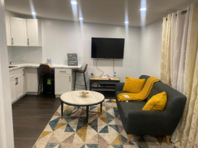 Njoukwe Empire Suite